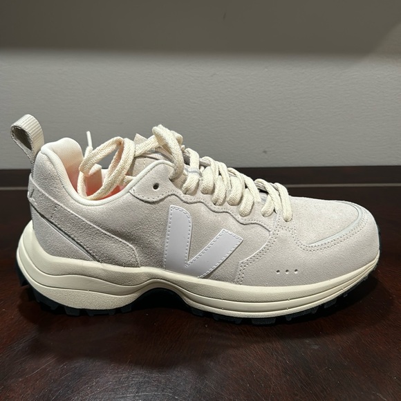 Veja Shoes - Veja Venturi II Hexamesh sneakers